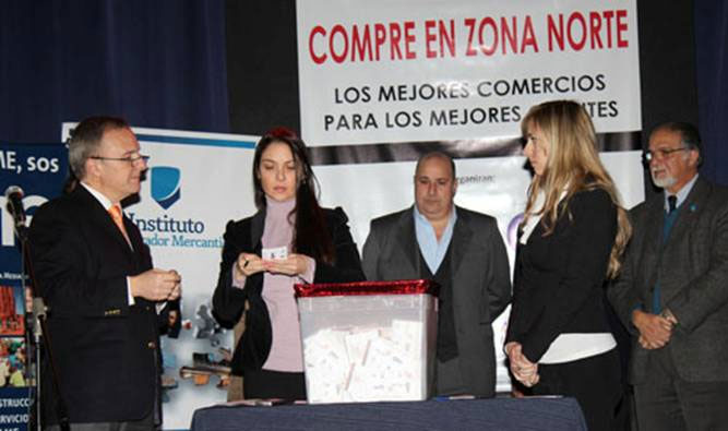 Se realizó en San Isidro el primer sorteo del concurso compre en Zona Norte Se realizó en San Isidro el primer sorteo del concurso compre en Zona Norte