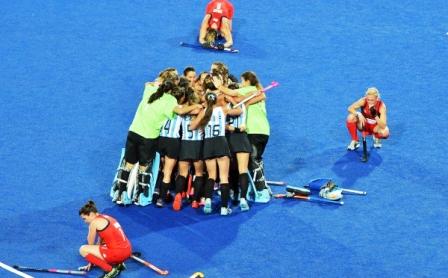 Las Leonas vencieron a Gran Bretaña, se aseguraron Plata e irán por el Oro ante Holanda Las Leonas vencieron a Gran Bretaña, se aseguraron Plata e irán por el Oro ante Holanda