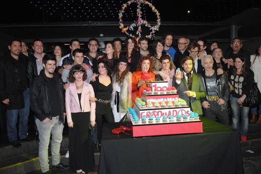 Graduados festejó 100 programas Graduados festejó 100 programas