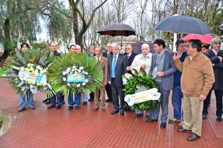 San Fernando conmemoró la muerte del General San Martín en la plaza que lleva su nombre