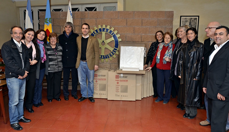 El Rotary Club de Victoria donó calefactores para los Hospitales de Islas de San Fernando El Rotary Club de Victoria donó calefactores para los Hospitales de Islas de San Fernando