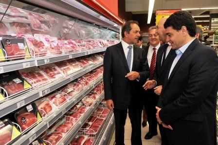 Scioli participó de la inauguración de un supermercado en Vicente López