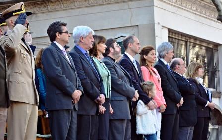 Multitudinario desfile Cívico Militar por los 200 años de la visita de San Martín a San Fernando