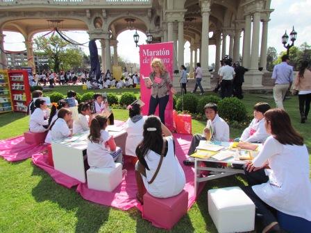 Tigre celebró el Día del Maestro con una maratón de lectura Tigre celebró el Día del Maestro con una maratón de lectura