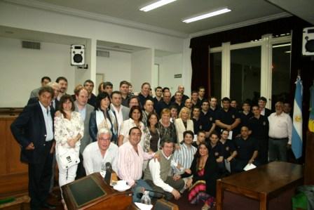 El Concejo Deliberante de Vicente López conmemoró los 80 años de los Bomberos El Concejo Deliberante de Vicente López conmemoró los 80 años de los Bomberos