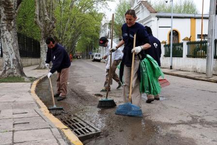 Reacondicionan las zonas de Tigre afectadas por la sudestada Reacondicionan las zonas de Tigre afectadas por la sudestada
