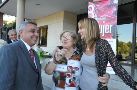 Pasar por el Fallecimiento de Alcira Nogués, la primer concejal mujer del Partido de Tigre Pasar por el Fallecimiento de Alcira Nogués, la primer concejal mujer del Partido de Tigre