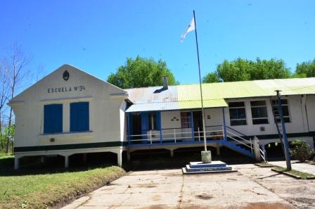 Luis Andreotti visitó la Escuela 25, el Hospital Carrillo y el Destacamento del Guardaparque Luis Andreotti visitó la Escuela 25, el Hospital Carrillo y el Destacamento del Guardaparque