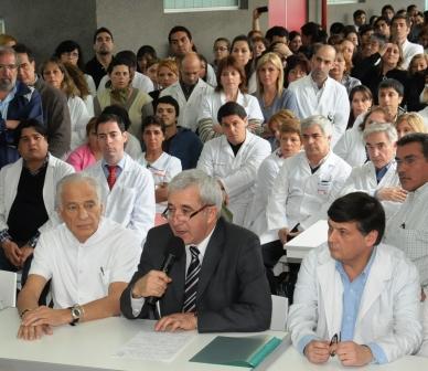 Reclamaron los médicos del Sistema Sanitario de Malvinas Argentinas Reclamaron los médicos del Sistema Sanitario de Malvinas Argentinas