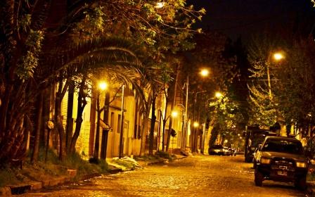 Colocaron nuevas luminarias en San Fernando