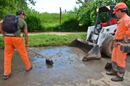 Tras el temporal, realizan tareas de limpieza en San Fernando