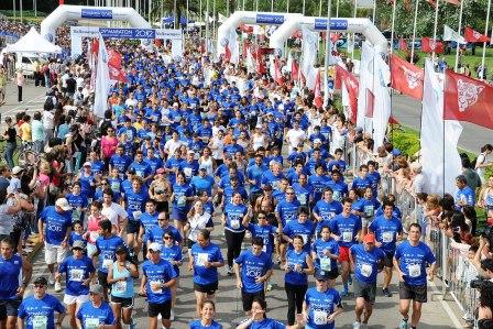 Miles de personas disfrutaron de la Edición 2012 de la Maratón Ciudad de Tigre Miles de personas disfrutaron de la Edición 2012 de la Maratón Ciudad de Tigre