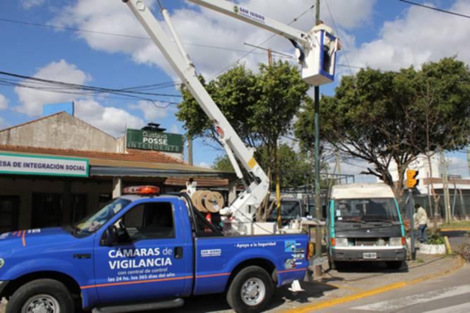 Instalan más cámaras de seguridad en túneles y rotondas de San Isidro Instalan más cámaras de seguridad en túneles y rotondas de San Isidro