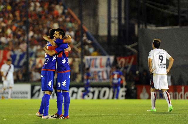 Tigre le ganó a Cerro Porteño 4-2 y avanzó a las semifinales de la Copa Sudamericana, Tigre le ganó a Cerro Porteño 4-2 y avanzó a las semifinales de la Copa Sudamericana,
