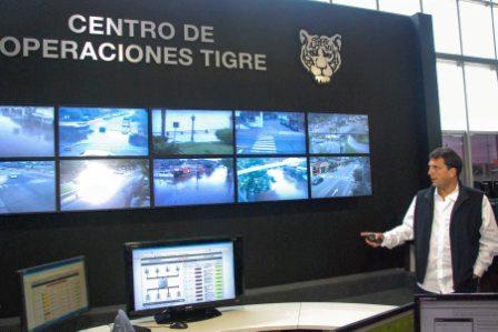 El Intendente de Tigre, Sergio Massa, se refirió de esa manera tras el operativo que se está llevando adelante en todo el distrito por la alerta de sudestada. El Intendente de Tigre, Sergio Massa, se refirió de esa manera tras el operativo que se está llevando adelante en todo el distrito por la alerta de sudestada.