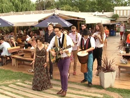 La banda británica The Robbie Boyd Band filmó su nuevo videoclip en San Isidro La banda británica The Robbie Boyd Band filmó su nuevo videoclip en San Isidro