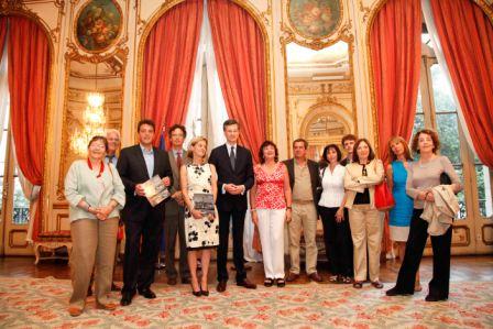 El Museo de Arte Tigre festejó sus 100 años con el lanzamiento de su tercer libro El Museo de Arte Tigre festejó sus 100 años con el lanzamiento de su tercer libro