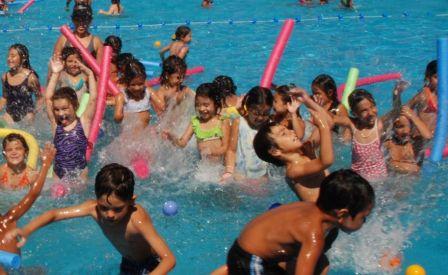 Comenzaron las inscripciones para la Colonia Municipal de Verano 2013 de San Fernando Comenzaron las inscripciones para la Colonia Municipal de Verano 2013 de San Fernando