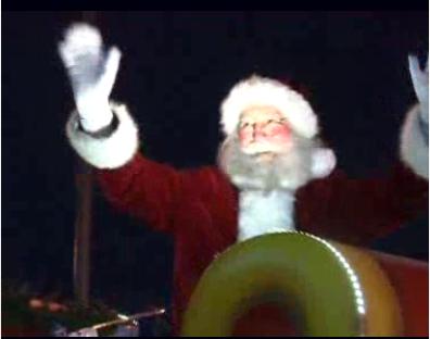 Tigre vivió la magia de la navidad con un gran desfile solidario Tigre vivió la magia de la navidad con un gran desfile solidario