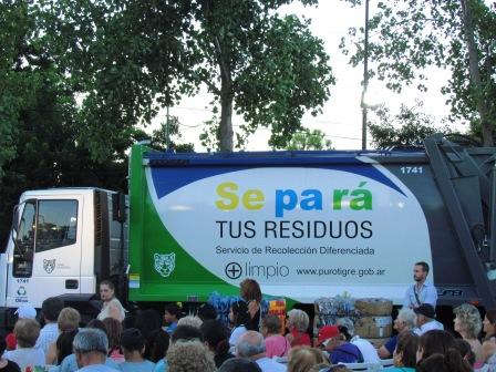 Sergio Massa presentó un nuevo programa de separación de residuos para Don Torcuato Sergio Massa presentó un nuevo programa de separación de residuos para Don Torcuato
