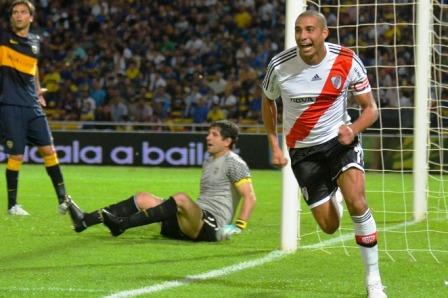 Trezeguet le dio a River el placer de otro triunfo en el último superclásico del verano Trezeguet le dio a River el placer de otro triunfo en el último superclásico del verano