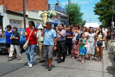 Se realizaron en San Fernando los festejos por el 17º Aniversario de la Virgen de Lourdes Se realizaron en San Fernando los festejos por el 17º Aniversario de la Virgen de Lourdes