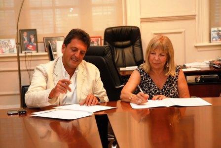 Sergio Massa y la Presidenta de Missing Children, Lidia Grichener Sergio Massa y la Presidenta de Missing Children, Lidia Grichener