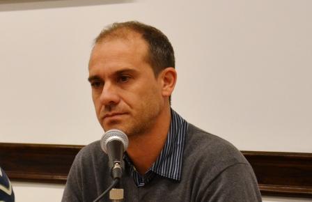 Santiago Aparicio: “El ministro de Bienestar Social falta a la verdad porque no estuvieron presentes” Santiago Aparicio: “El ministro de Bienestar Social falta a la verdad porque no estuvieron presentes”