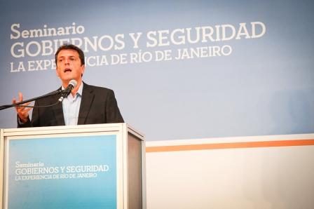 Massa exigió la creación de la Policía Municipal Massa exigió la creación de la Policía Municipal