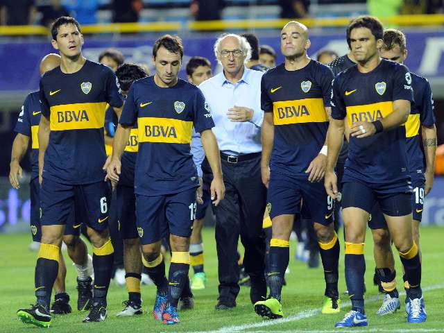 Boca terminó con una sorpresa mayúscula, ya que Unión de Santa Fe, después de 26 partidos sin triunfos, logró un resonante 3-1 en La Bombonera Boca terminó con una sorpresa mayúscula, ya que Unión de Santa Fe, después de 26 partidos sin triunfos, logró un resonante 3-1 en La Bombonera