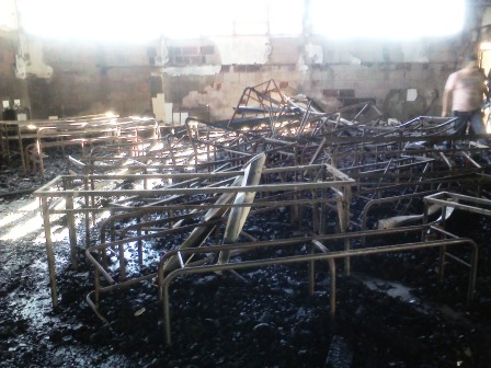 Incendio en la escuela Nro 5 San José de Calasanz de Virreyes Incendio en la escuela Nro 5 San José de Calasanz de Virreyes