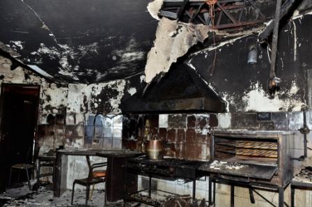 Consejo Escolar y autoridades provinciales visitaron la Escuela Nº 5 de Virreyes que fue incendiada Consejo Escolar y autoridades provinciales visitaron la Escuela Nº 5 de Virreyes que fue incendiada