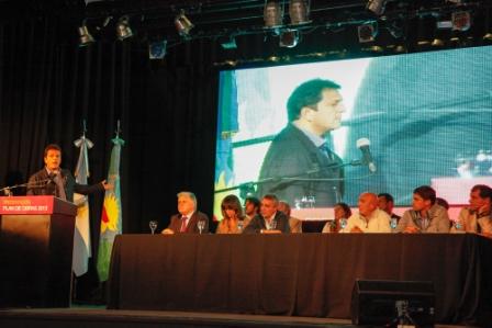 Sergio Massa presentó el Plan de obras 2013 Sergio Massa presentó el Plan de obras 2013