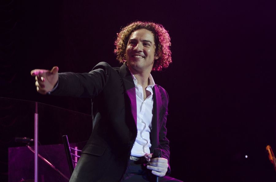 David Bisbal cierra su gira mundial acústica junto al público argentino David Bisbal cierra su gira mundial acústica junto al público argentino