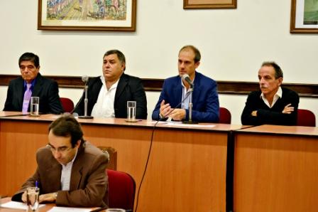 Sesión Extraordinaria por el Día Nacional de la Memoria por la Verdad y la Justicia Sesión Extraordinaria por el Día Nacional de la Memoria por la Verdad y la Justicia