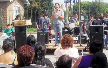 Homenaje a vecinos y militantes Detenidos-Desaparecidos en el B° Obrero de Villa Adelina Homenaje a vecinos y militantes Detenidos-Desaparecidos en el B° Obrero de Villa Adelina