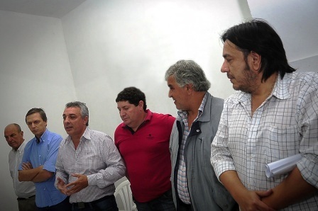 El Massismo inauguró un local partidario en Villa La Ñata El Massismo inauguró un local partidario en Villa La Ñata