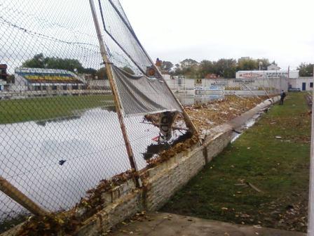 El Club Colegiales quedó bajo el agua El Club Colegiales quedó bajo el agua