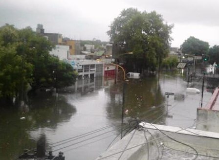 En la provincia de Buenos Aires hubo más de 700 evacuados por el temporal En la provincia de Buenos Aires hubo más de 700 evacuados por el temporal