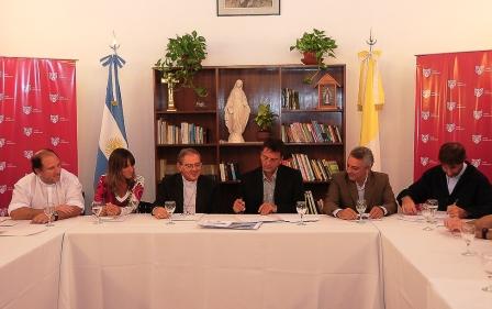 Tigre firmó convenios de gestión asociada con el Obispado de San Isidro