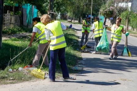 Tras el temporal realizaron un operativo de saneamiento integral en el barrio Las Tunas de Tigre Tras el temporal realizaron un operativo de saneamiento integral en el barrio Las Tunas de Tigre