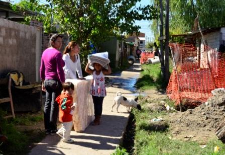 Los vecinos de San Fernando se solidarizan con las personas afectadas por las inundaciones Los vecinos de San Fernando se solidarizan con las personas afectadas por las inundaciones
