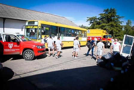 Caravana solidaria de Tigre en ayuda de las víctimas de La Plata Caravana solidaria de Tigre en ayuda de las víctimas de La Plata