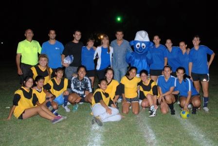 Primer encuentro de fútbol femenino en Tigre Primer encuentro de fútbol femenino en Tigre