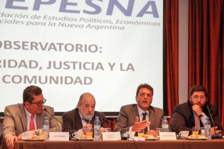 Massa disertó sobre Seguridad, Justicia y la Comunidad ante la FEPESNA Massa disertó sobre Seguridad, Justicia y la Comunidad ante la FEPESNA