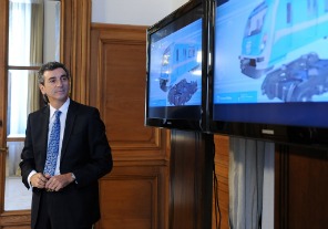 Se presentaron los prototipos de los nuevos trenes para el Mitre y Sarmiento Se presentaron los prototipos de los nuevos trenes para el Mitre y Sarmiento