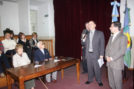 Ricardo José Kenny Rossiter, vecino de la localidad de Vicente López, que el próximo 9 de julio cumplirá 101 años Ricardo José Kenny Rossiter, vecino de la localidad de Vicente López, que el próximo 9 de julio cumplirá 101 años
