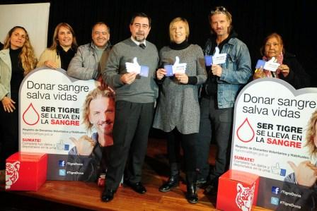 Junto a Facundo Arana, concientización sobre la donación de sangre en Tigre Junto a Facundo Arana, concientización sobre la donación de sangre en Tigre