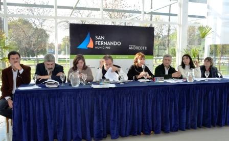 San Fernando realizó un balance de su trabajo, arrojó estadísticas actuales y presentó nuevos programas de Salud ()
San Fernando realizó un balance de su trabajo, arrojó estadísticas actuales y presentó nuevos programas de Salud ()