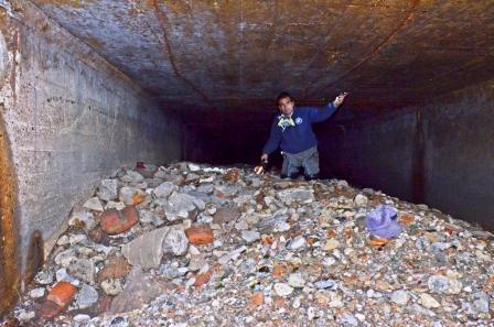 El Municipio de San Fernando realizó tareas de inspección en el conducto del Arroyo Pavón El Municipio de San Fernando realizó tareas de inspección en el conducto del Arroyo Pavón